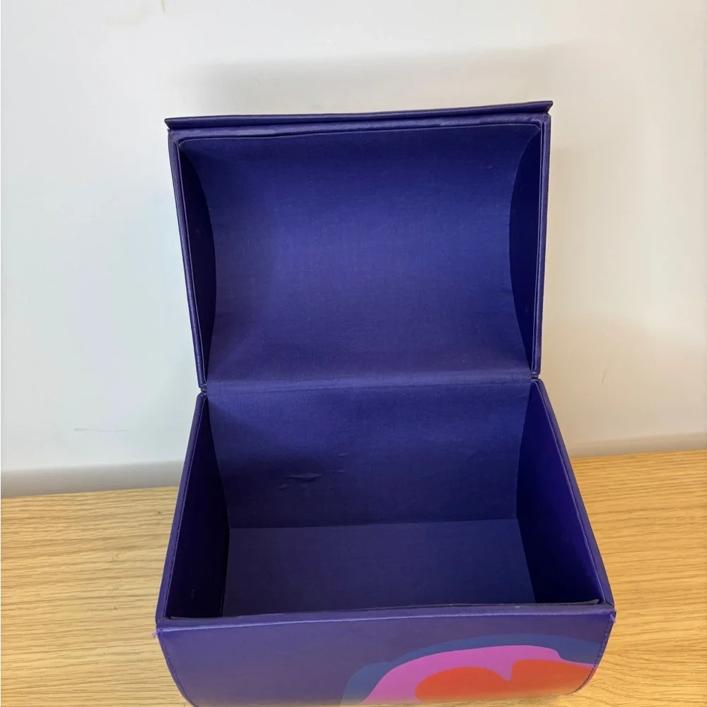 Marc Jacobs Purple, Pink and Red Lola Makeup/Jewelry Storage Box - Picture 3 of 10